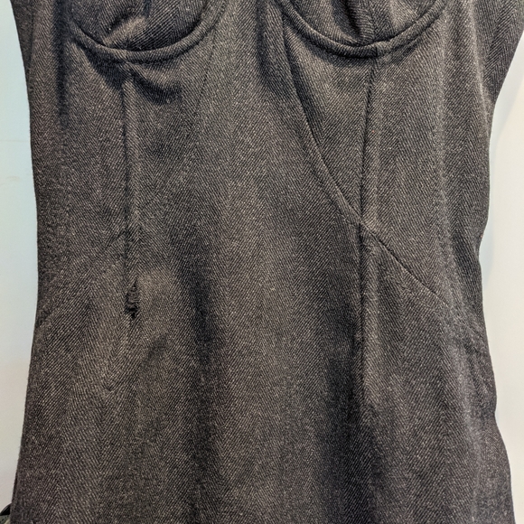 AUTH Dolce and Gabbana wool midi dress - Picture 5 of 11